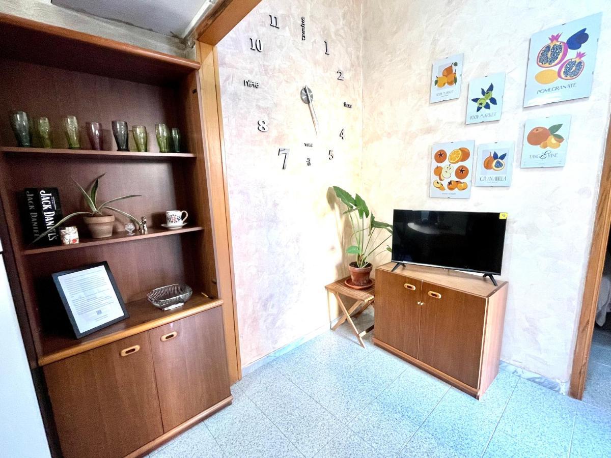 Romuhouse Economy Metro B Apartamento